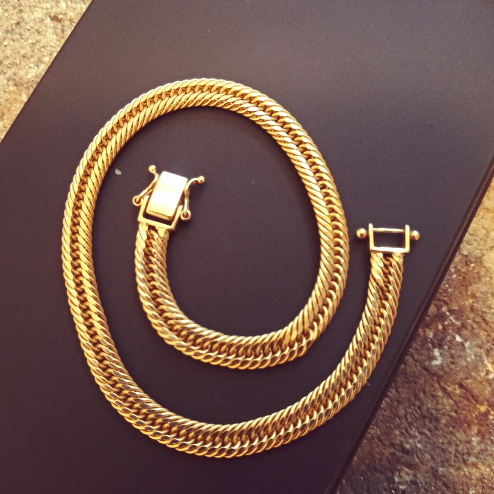 Solid 18k yellow gold Japan style bracelet